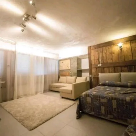 Monolocale Con Garage Guest house *